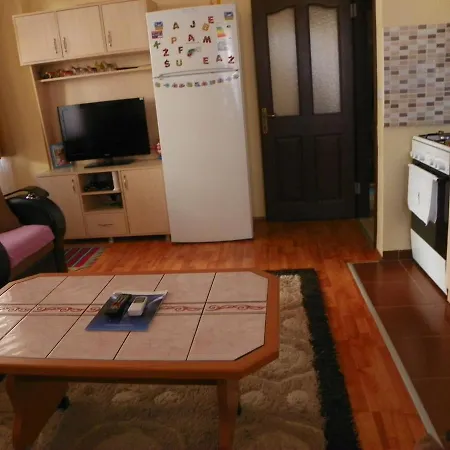 4 Persons Flat House - Cheap Homestay Sleeping Place * أنطاليا