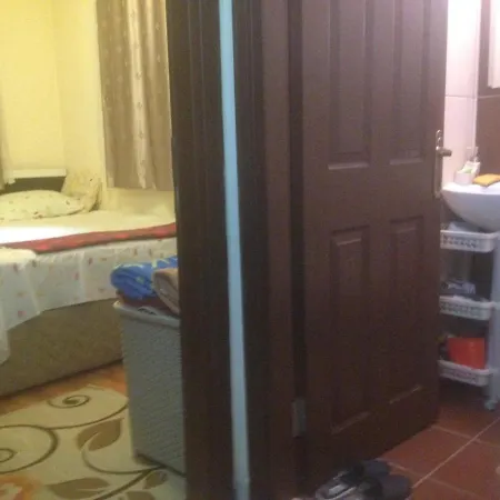 4 Persons Flat House - Cheap Homestay Sleeping Place شقة أنطاليا