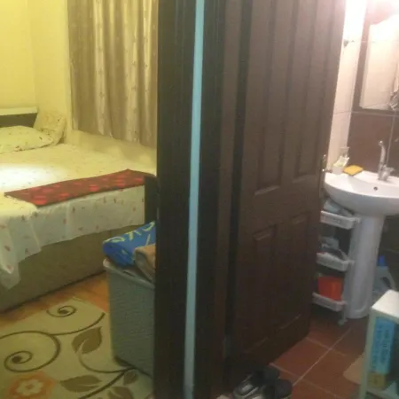 شقة 4 Persons Flat House - Cheap Homestay Sleeping Place