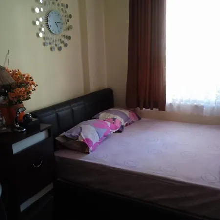 4 Persons Flat House - Cheap Homestay Sleeping Place * أنطاليا